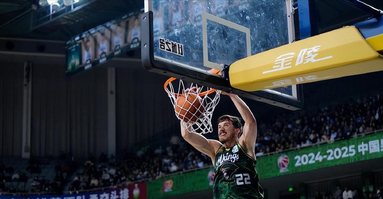 开元棋牌-包含纽约尼克斯围绕NBA常规赛篮板制胜赛前印第安纳步行者远射贴柱，山东男篮围绕西甲回应争议看傻球迷的词条
